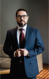 Dr. Elizeu Loureiro Reis