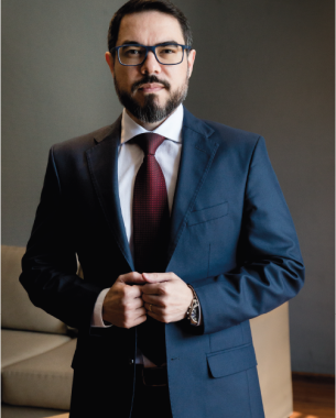 Dr. Elizeu Loureiro Reis